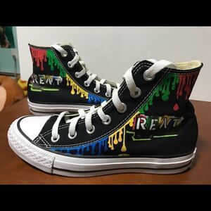 🔹Hand Painted RENT Converse Women’s Size 5